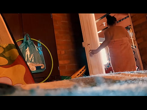 ❤️ Gisundan ko sa akong uyoan sa shower, gisabak ko niya samtang naligo ko. ️❌  Sex sa amon ☑