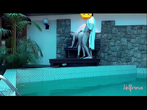 ❤️ Giimbitar sa amo ang katabang sa pool, apan dili makasukol sa init ️❌  Sex sa amon ☑